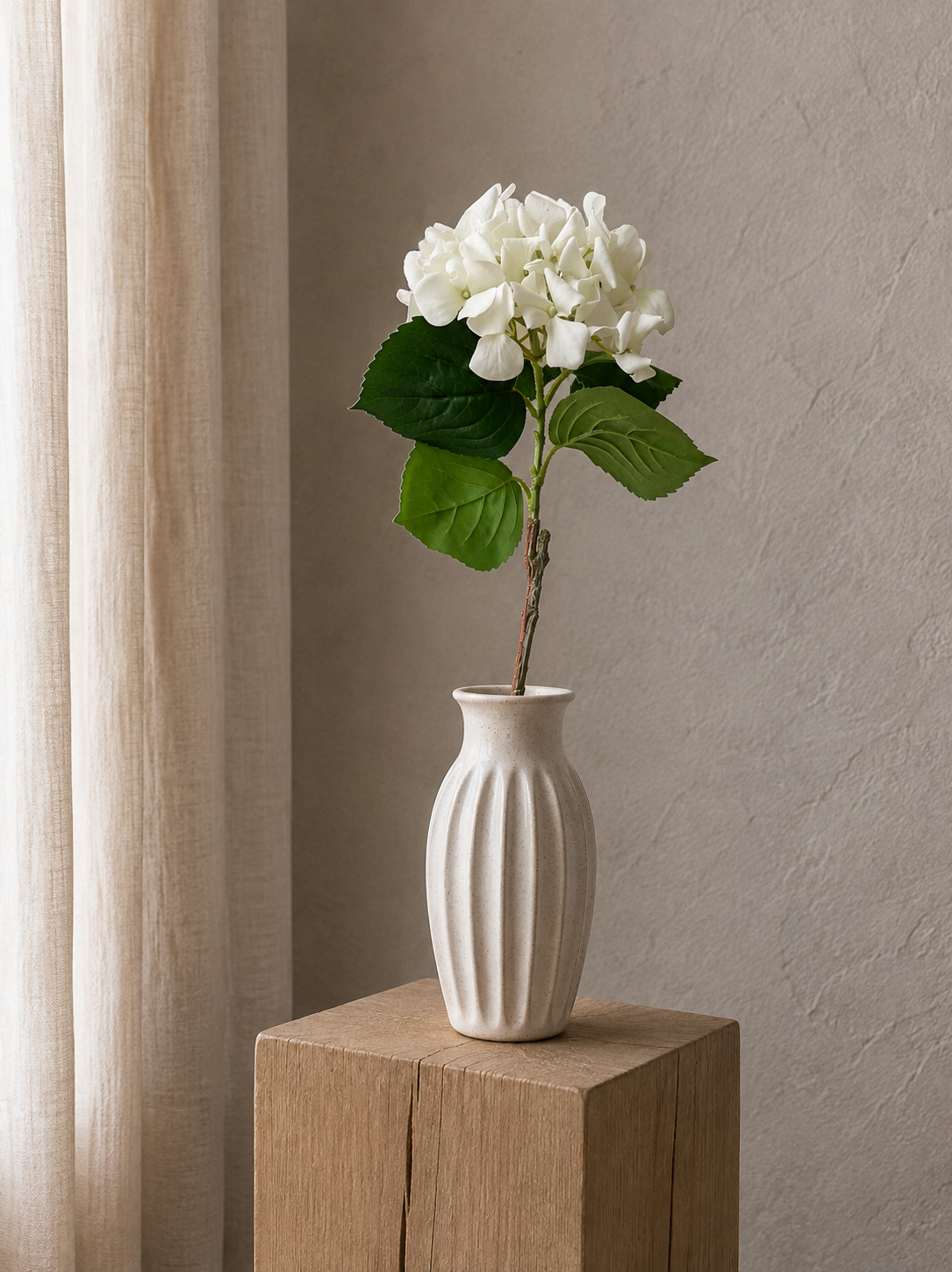 White Hydrangea<br> -Master Carton: 24 pcs