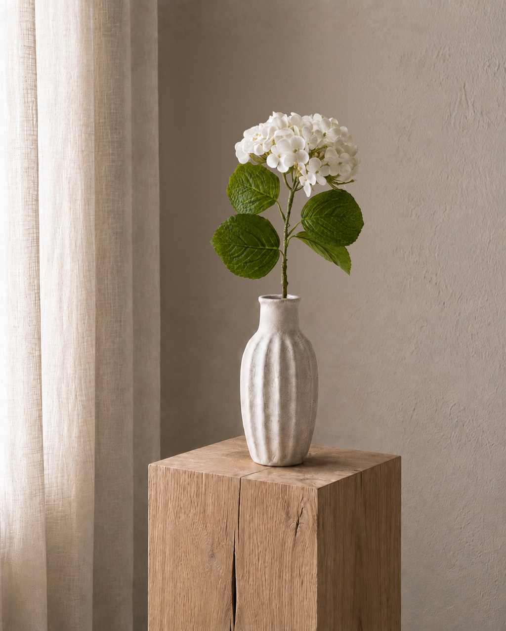 White Hydrangea<br> Master Carton: 24 pcs